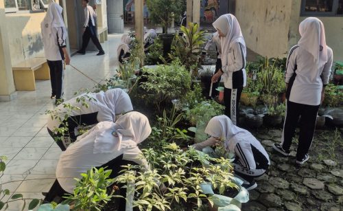 ASRI (Aman Sehat Resik Indah)